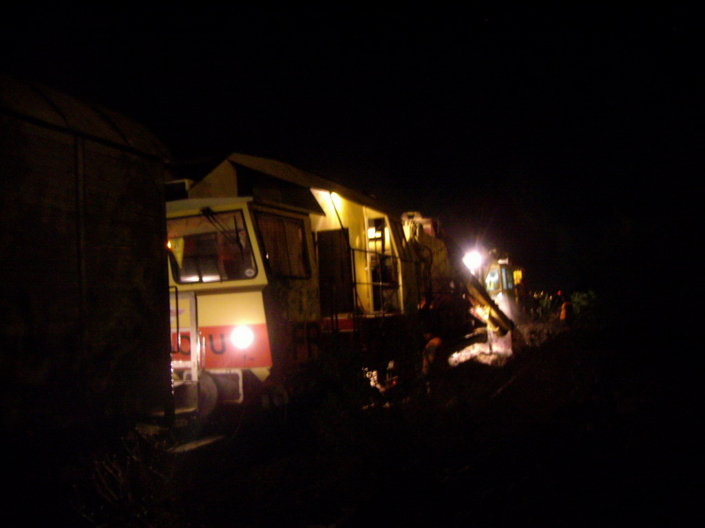 Plasser & Theurer RM 80 UHR, 14.10.2009.jpg
