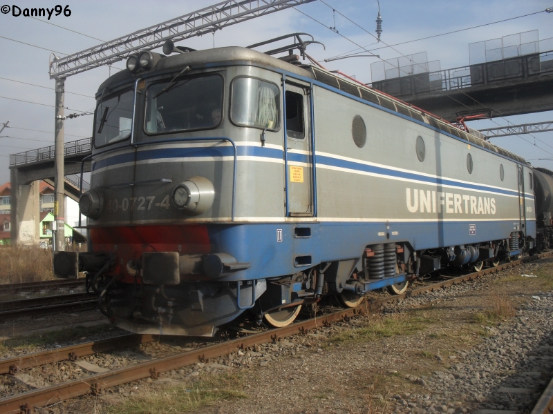 EA 727 la Comanesti.JPG