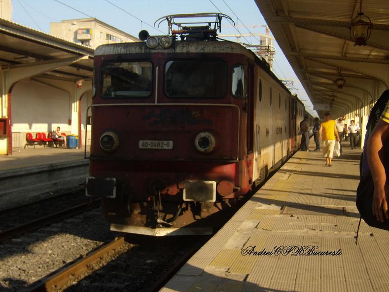 40-0482-6.JPG